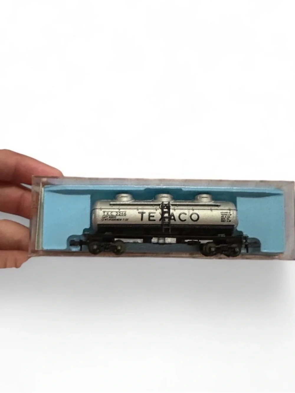 Atlas N Scale Triple Dome Texaco Tank Car #2292